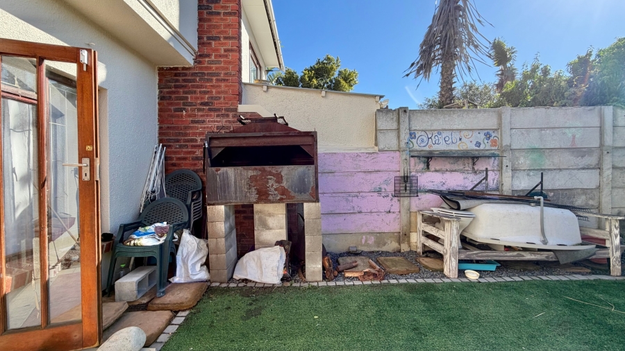 3 Bedroom Property for Sale in Audas Estate Western Cape